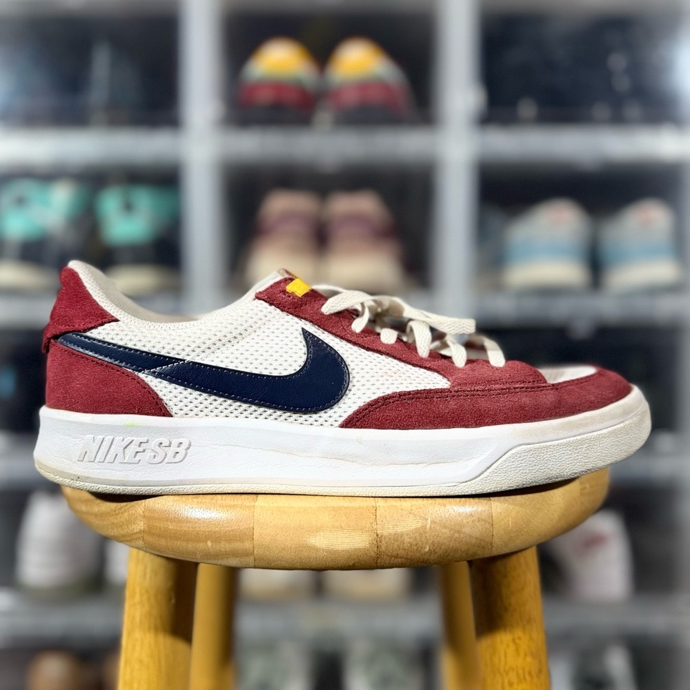 Nike Sb Adversary White/Red